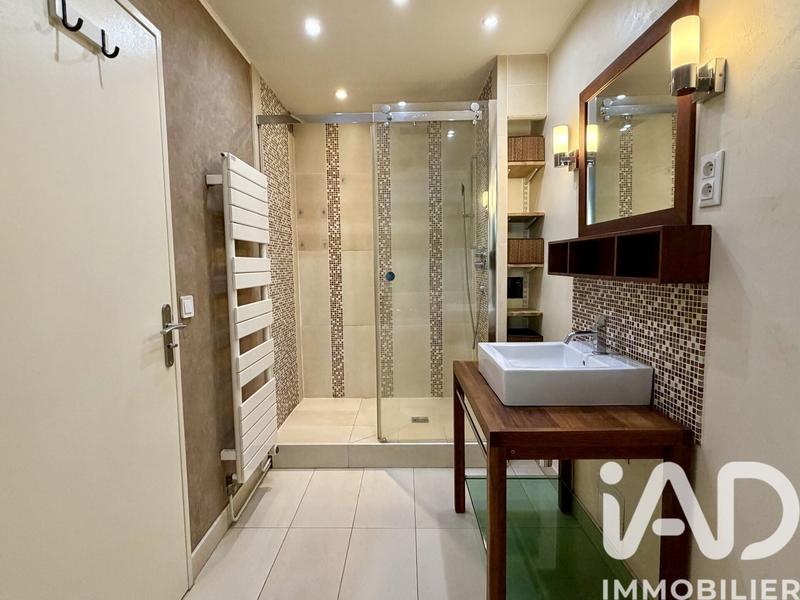 Maison - 140 m² - 7 pièces