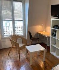 Studio - 25 m² - 1 pièce