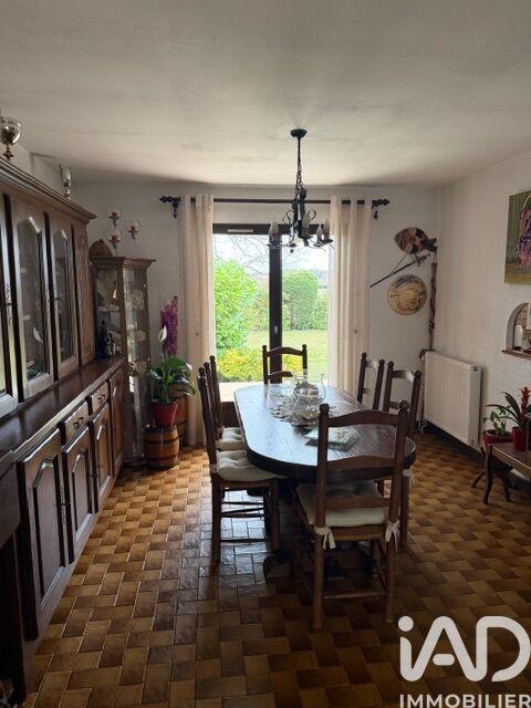 Maison - 93 m² - 5 pièces