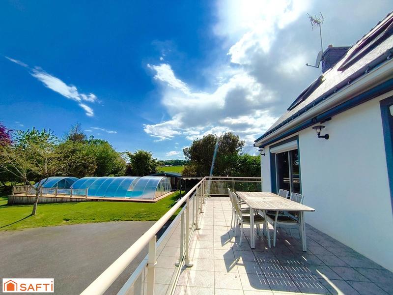 Maison - 159 m² - 7 pièces