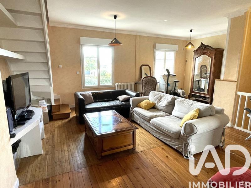 Maison - 121 m² - 5 pièces