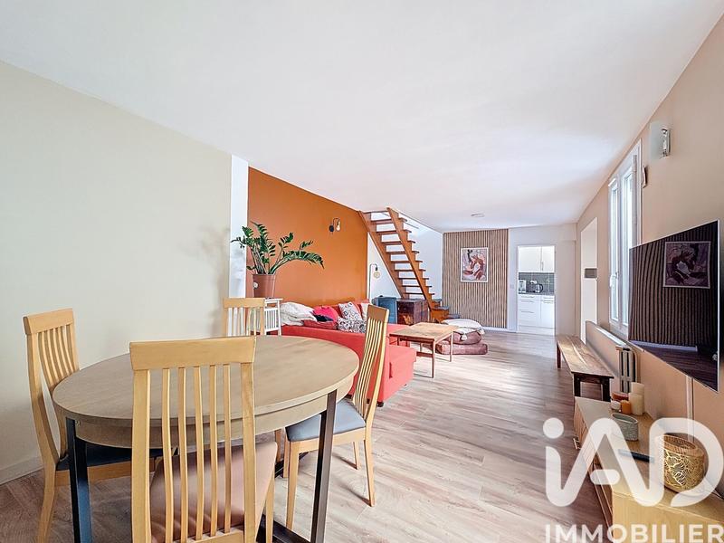 Maison - 158 m² - 6 pièces