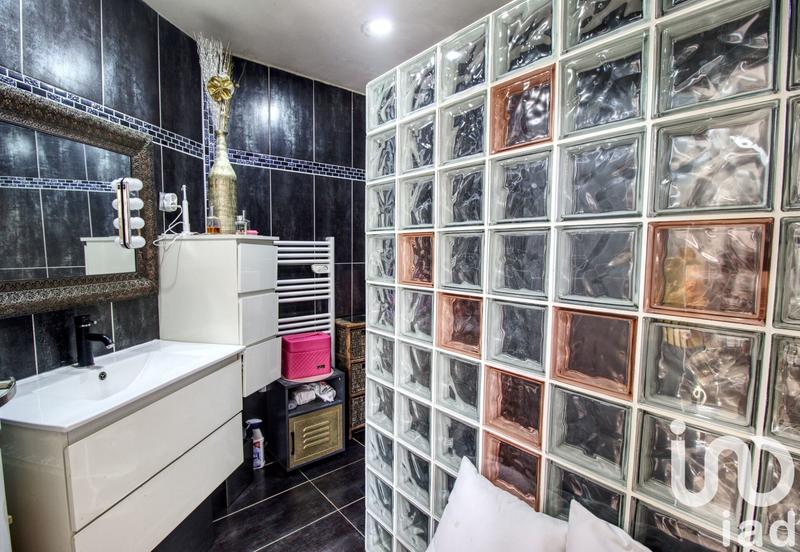 Maison - 103 m² - 6 pièces