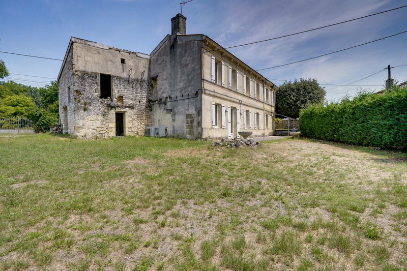 Maison - 160 m² - 6 pièces