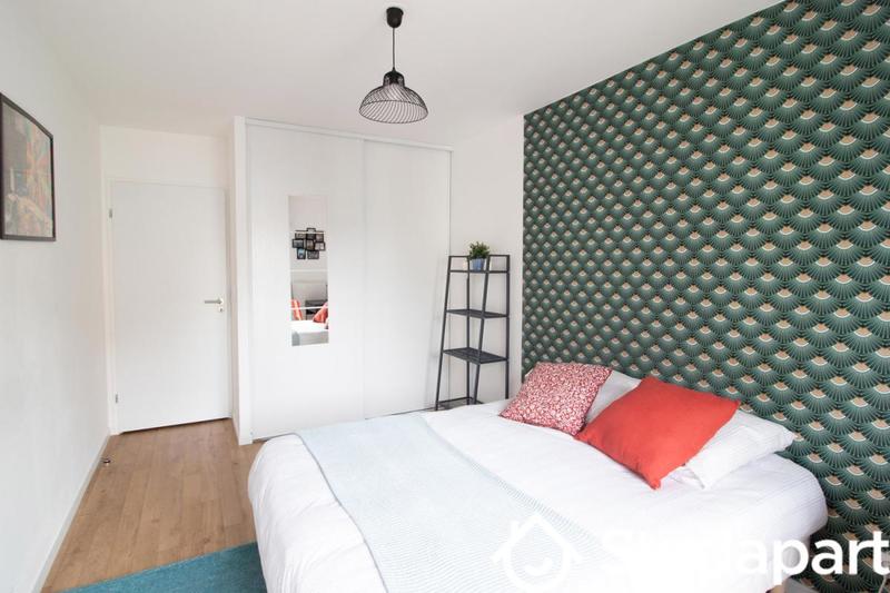 Chambre - 13 m² - 1 pièce