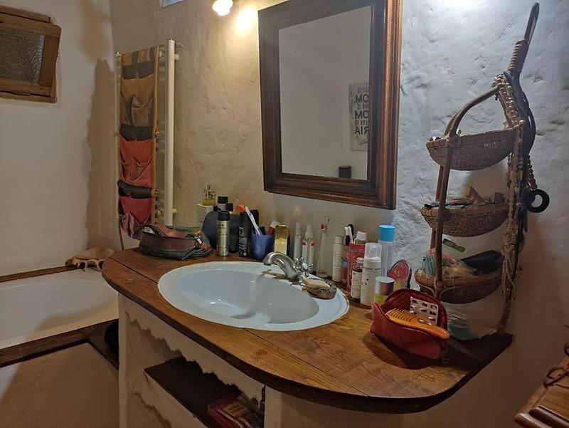 Corps de ferme - 241 m² - 6 pièces