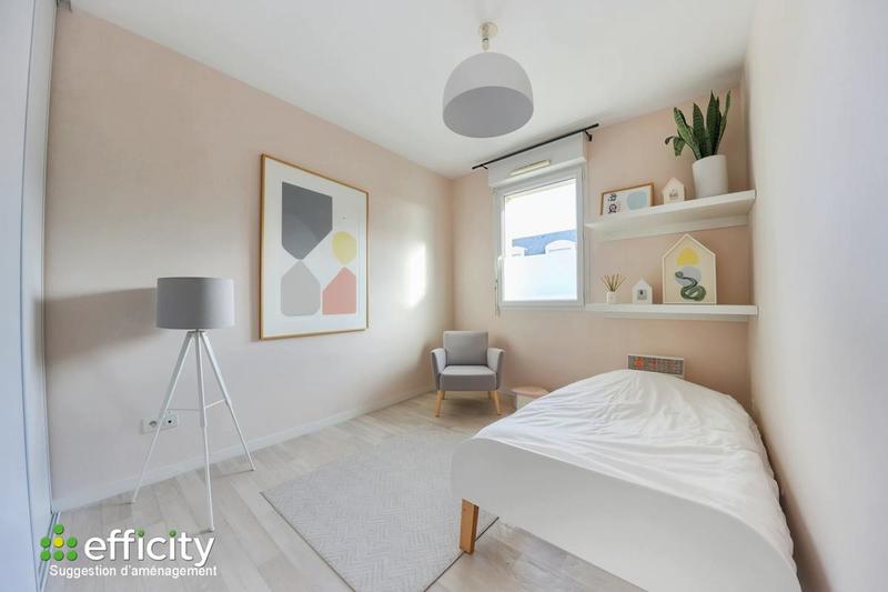 Appartement ancien - 65 m² - 3 pièces