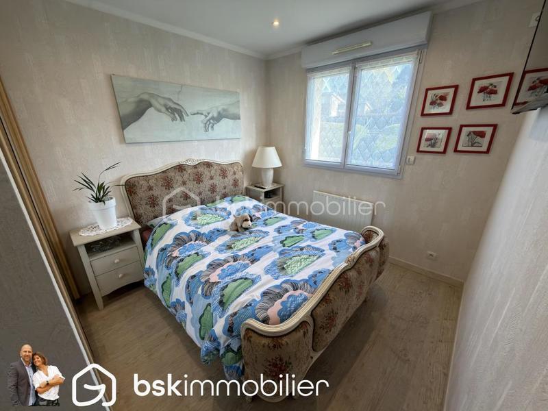 Maison - 94 m² - 4 pièces