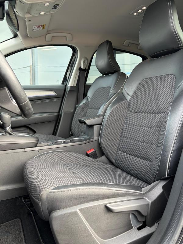 Renault Arkana 1.6 E-Tech 145 Full Hybrid Intens