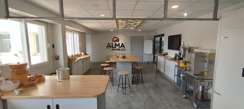 Entrepôt - 2 000 m² - 20 pièces