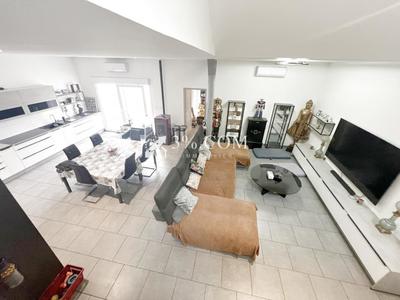 Maison de ville - 177 m² - 8 pièces