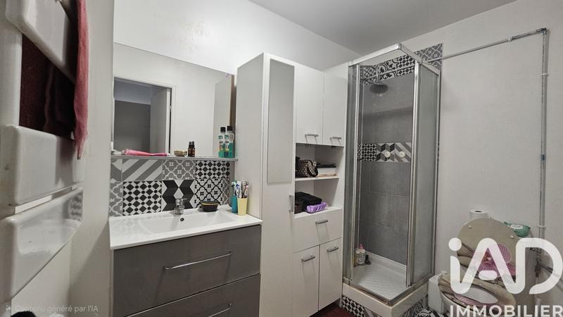 Appartement - 85 m² - 5 pièces