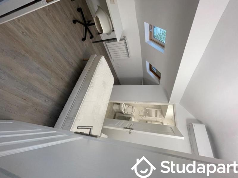 Chambre - 12 m² - 1 pièce