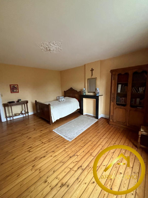 Maison - 192 m² - 6 pièces