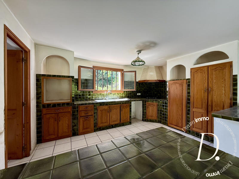 Maison - 146 m² - 5 pièces