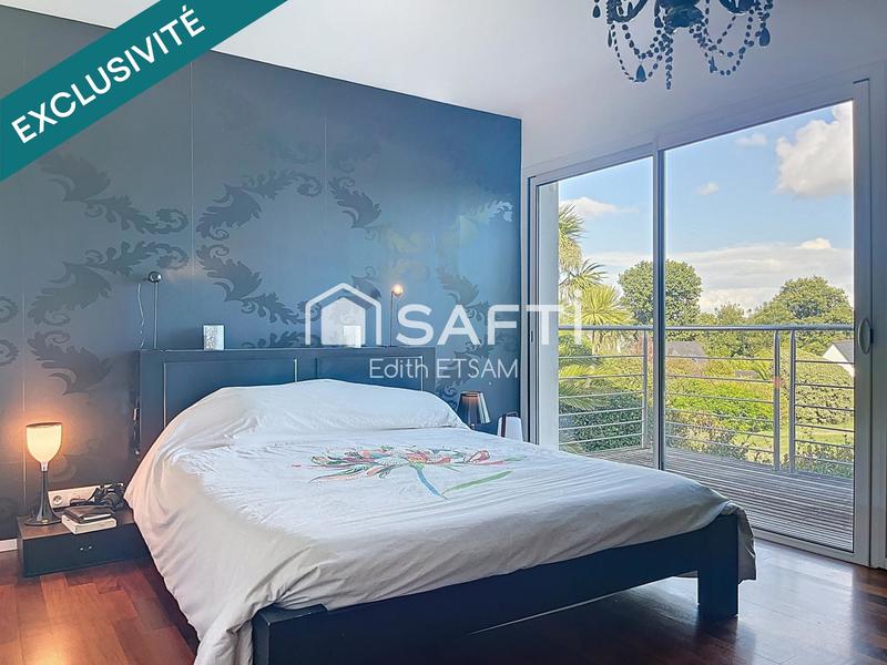 Maison - 237 m² - 7 pièces