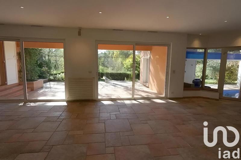Maison de campagne - 240 m² - 5 pièces