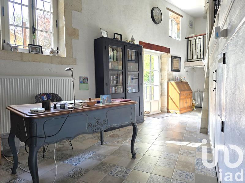 Maison - 658 m² - 20 pièces