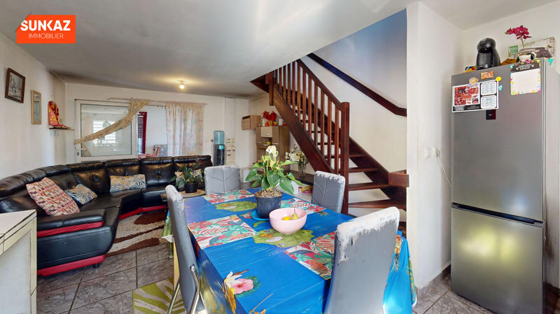 Maison - 111 m² - 5 pièces