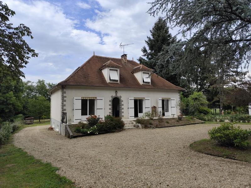 Maison - 169 m² - 6 pièces