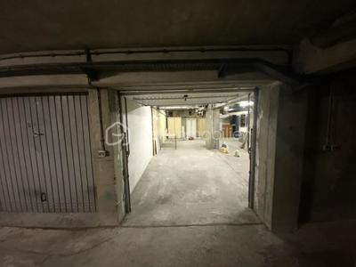 Bureau - 104 m² - 1 pièce