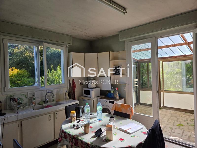 Maison - 96 m² - 5 pièces