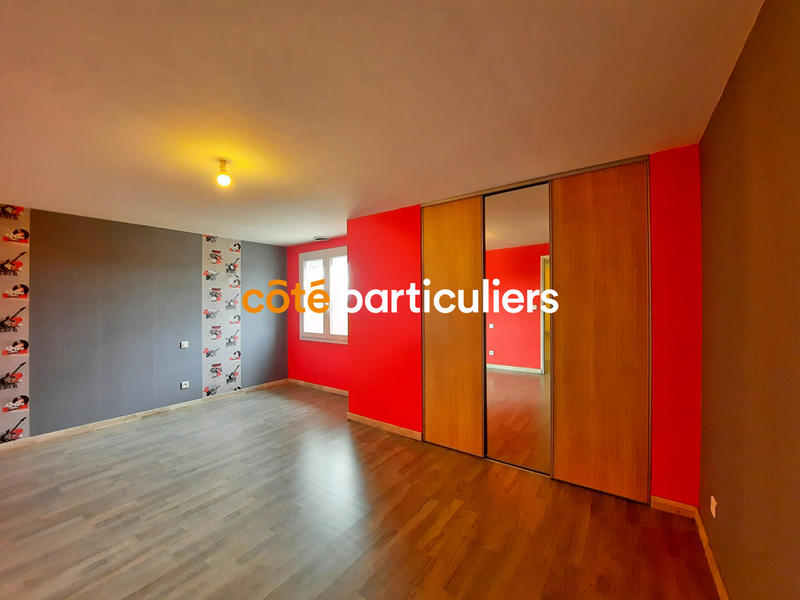 Maison - 313 m² - 10 pièces