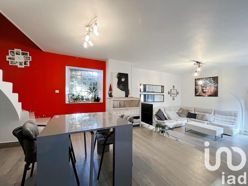 Maison - 85 m² - 4 pièces