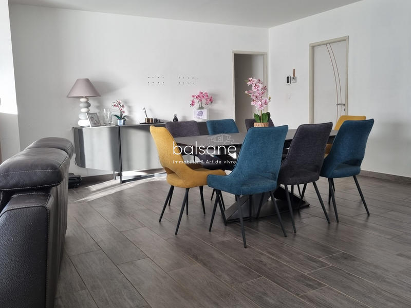 Maison contemporaine - 121 m² - 5 pièces