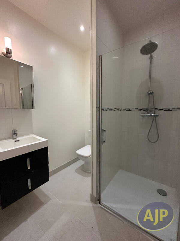 Maison - 61 m² - 4 pièces