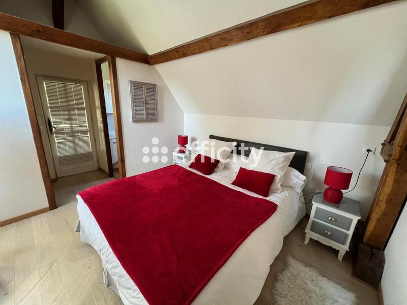 Longère - 250 m² - 8 pièces