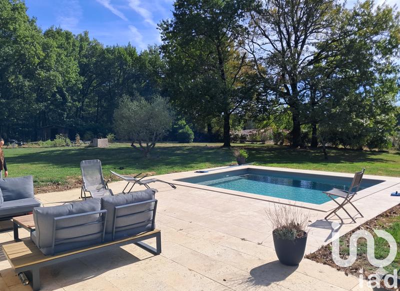 Maison - 160 m² - 5 pièces