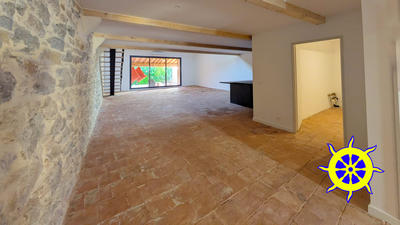 Maison ancienne - 191 m² - 4 pièces