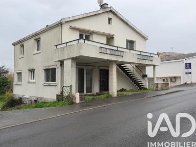 Maison - 193 m² - 8 pièces