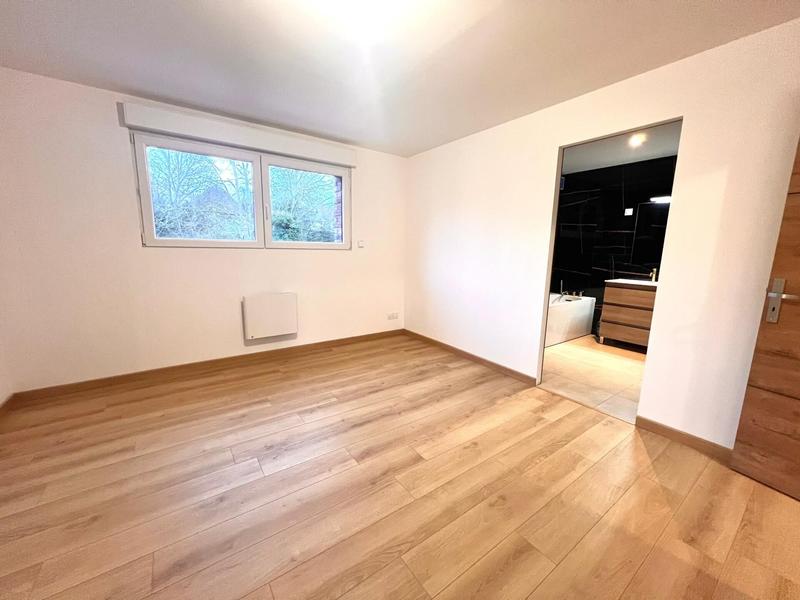 Maison - 137 m² - 6 pièces