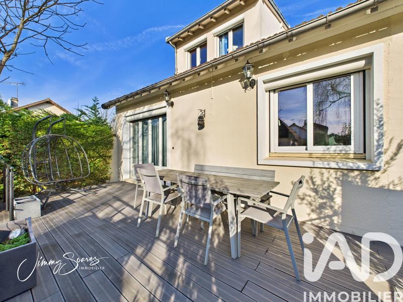 Maison - 110 m² - 5 pièces