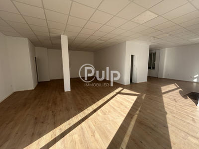 Local commercial - 98 m² - 2 pièces