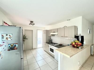 Propriété - 77 m² - 4 pièces