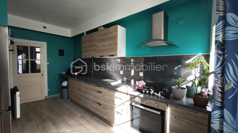 Maison traditionnelle - 122 m² - 4 pièces