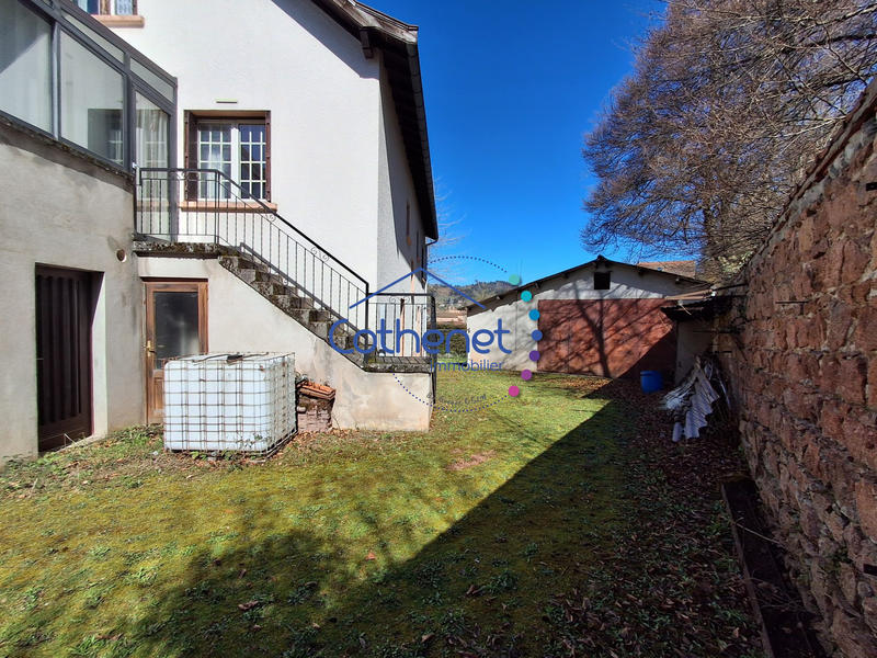 Maison traditionnelle - 166 m² - 7 pièces