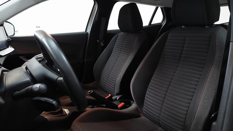 Peugeot 2008 PureTech 100 s&amp;S Active Pack