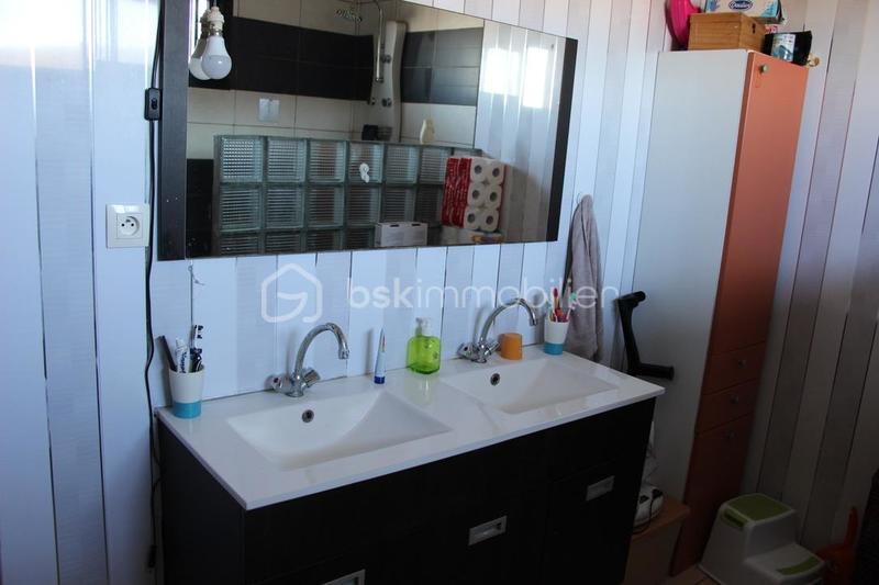 Maison - 170 m² - 8 pièces