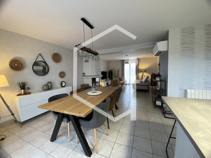 Maison - 170 m² - 6 pièces