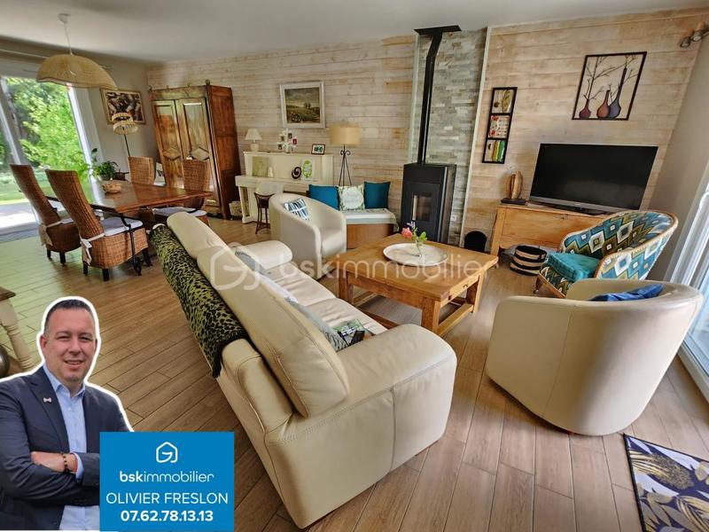 Pavillon - 163 m² - 5 pièces