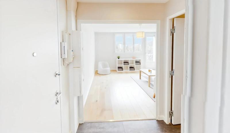 Appartement - 85 m² - 5 pièces