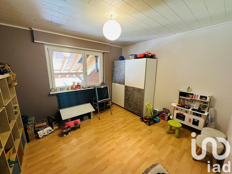 Maison - 177 m² - 8 pièces