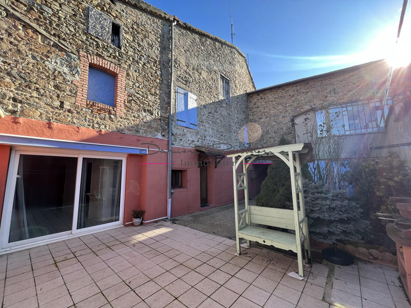 Maison - 166 m² - 7 pièces