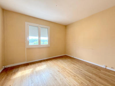 Appartement - 91 m² - 4 pièces