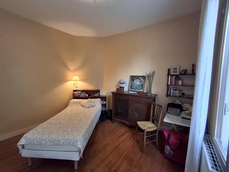 Maison traditionnelle - 150 m² - 6 pièces