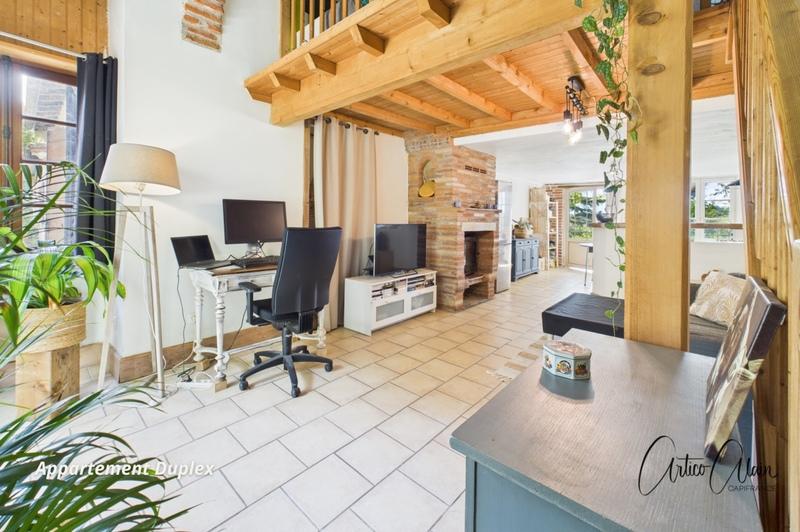 Propriété - 326 m² - 10 pièces